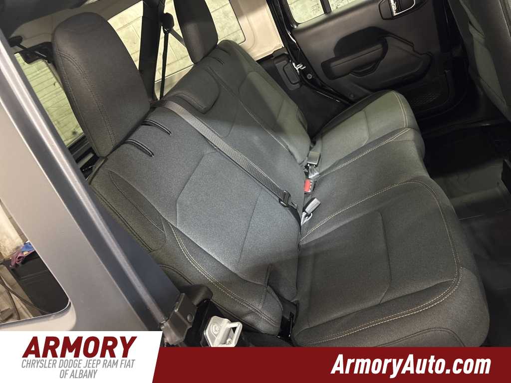 Thumbnail: 2025 Jeep Wrangler - 29