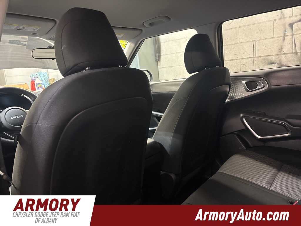 Thumbnail: 2023 Kia Soul - 24