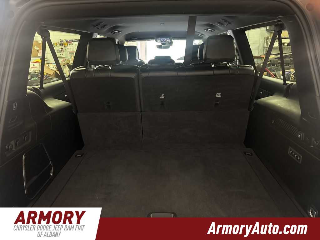 Thumbnail: 2024 Jeep Wagoneer - 36