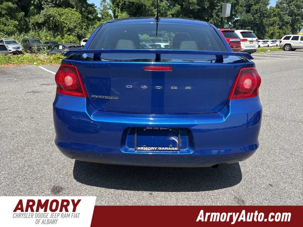 Thumbnail: 2013 Dodge Avenger - 5