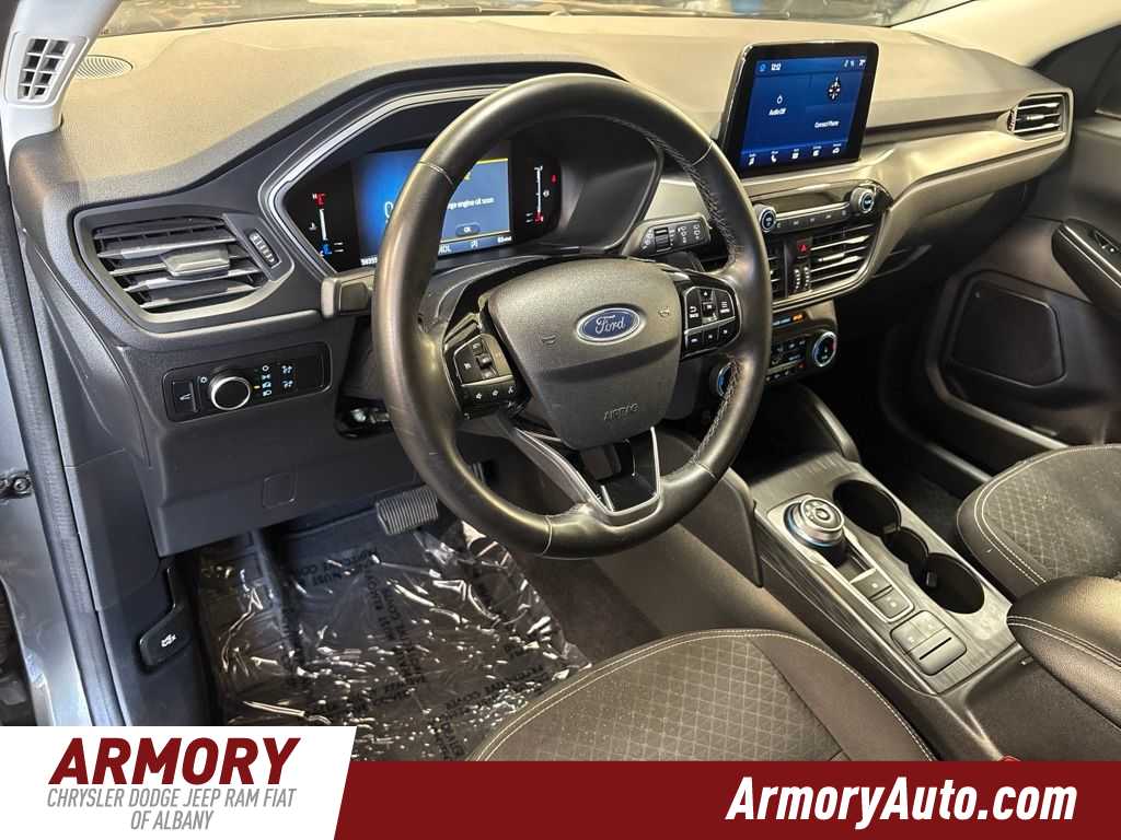 Thumbnail: 2024 Ford Escape - 9