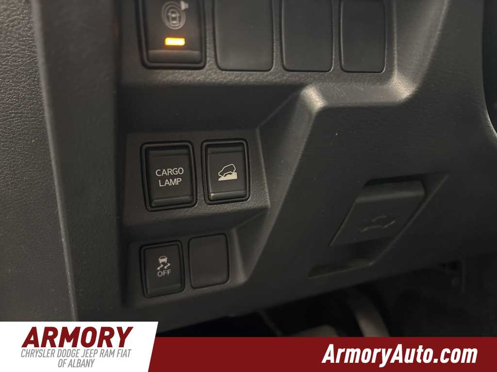 Thumbnail: 2022 Nissan Frontier - 11