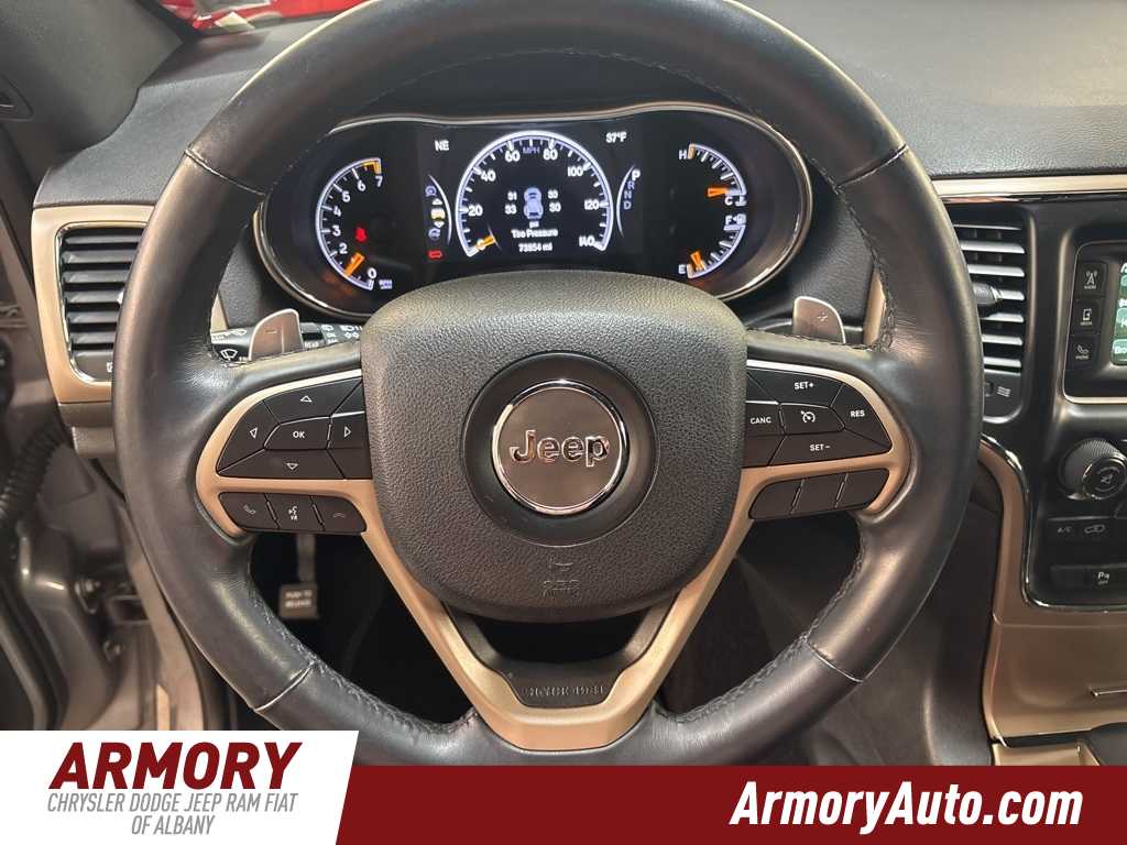 Thumbnail: 2017 Jeep Grand Cherokee - 13