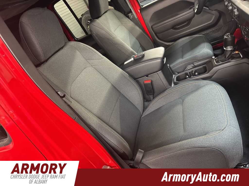 Thumbnail: 2026 Jeep Wrangler - 35