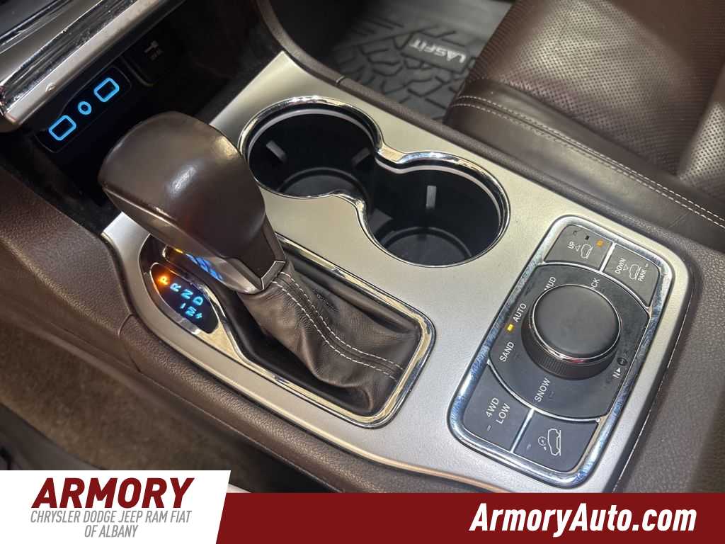 Thumbnail: 2018 Jeep Grand Cherokee - 20