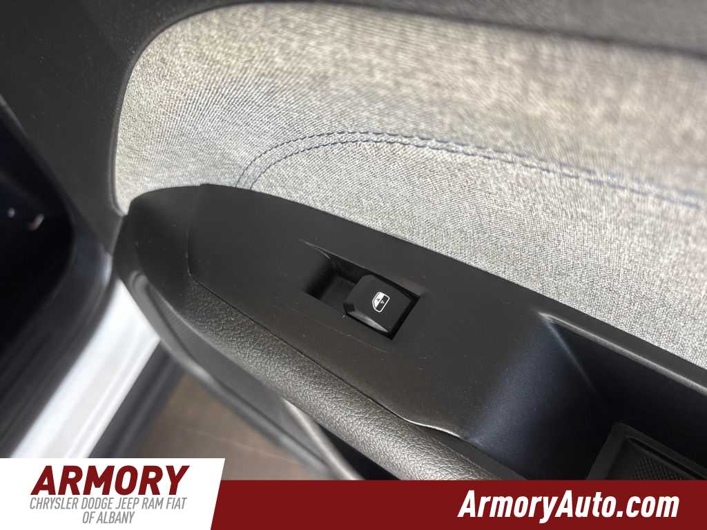 Thumbnail: 2024 Jeep Compass - 29