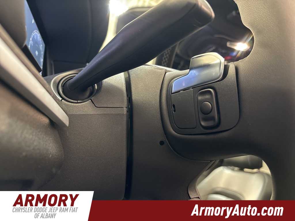 Thumbnail: 2025 Jeep Grand Cherokee - 13