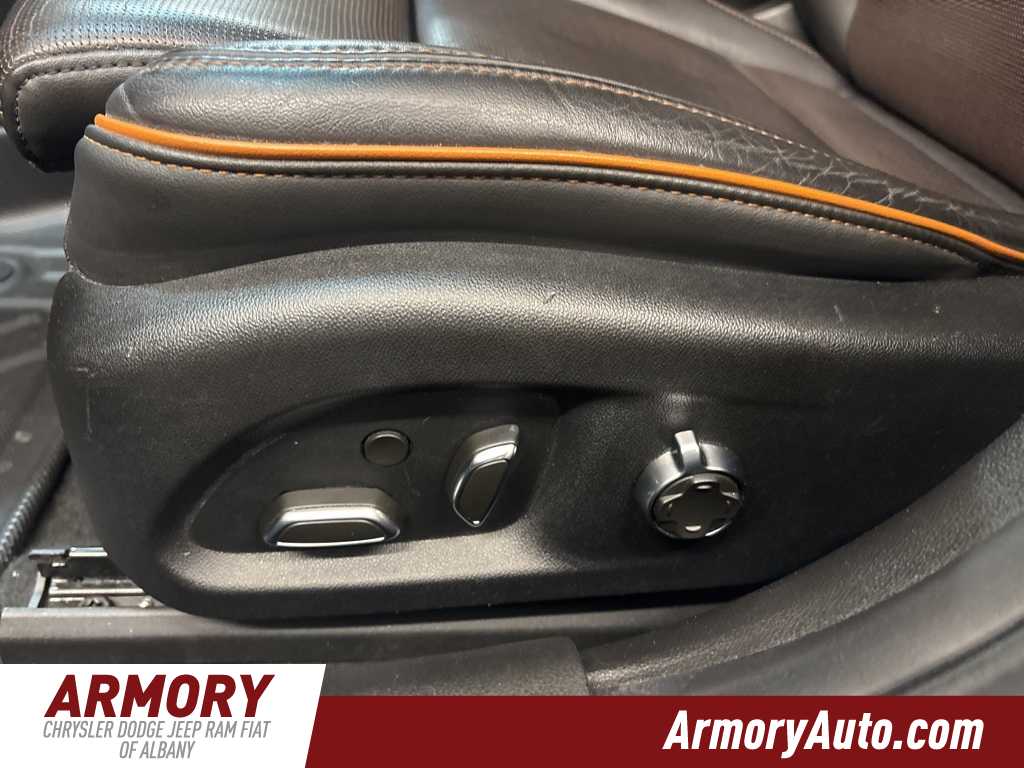 Thumbnail: 2021 Cadillac CT4 - 15