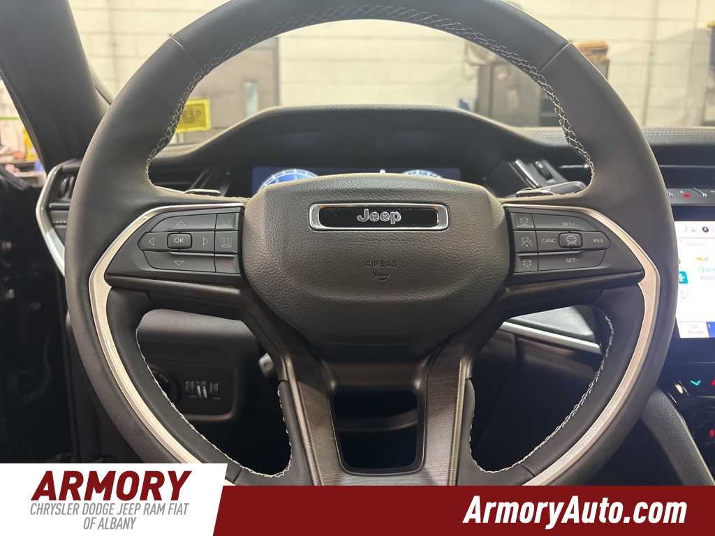 Thumbnail: 2026 Jeep Grand Cherokee - 13