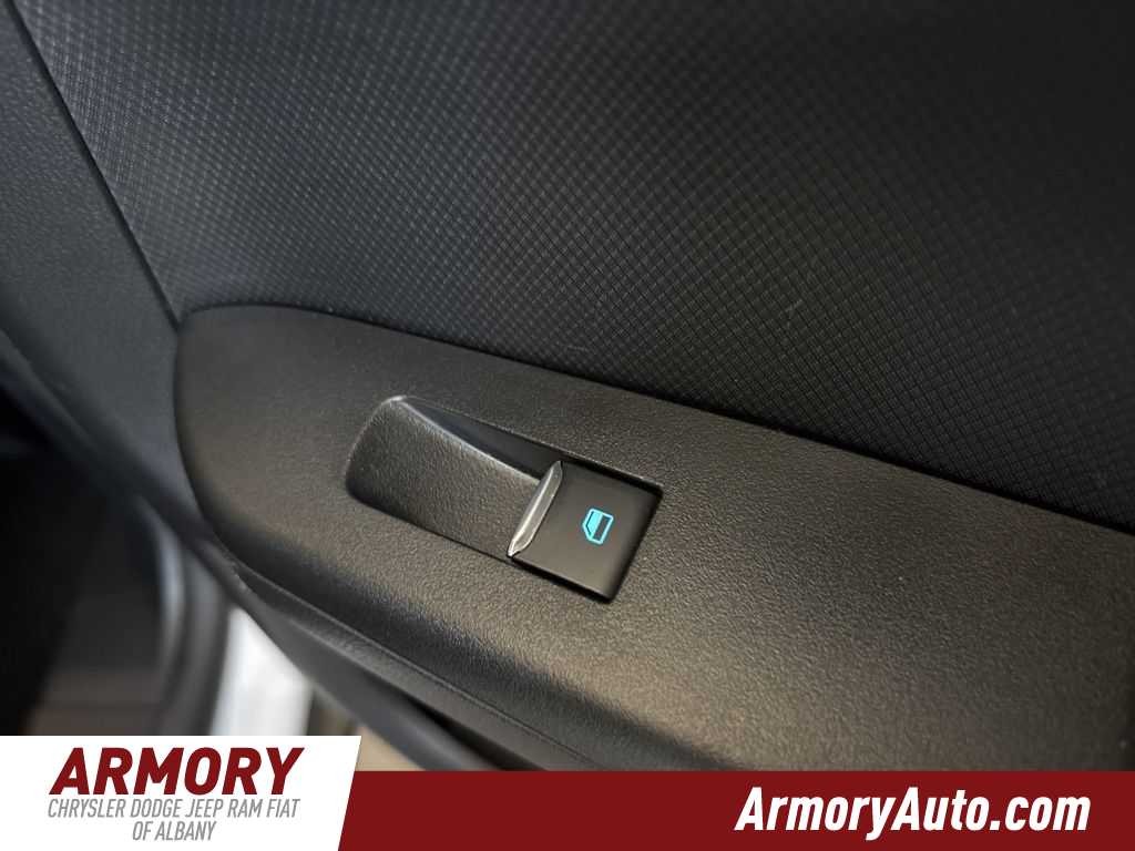 Thumbnail: 2025 Ford Bronco Sport - 30