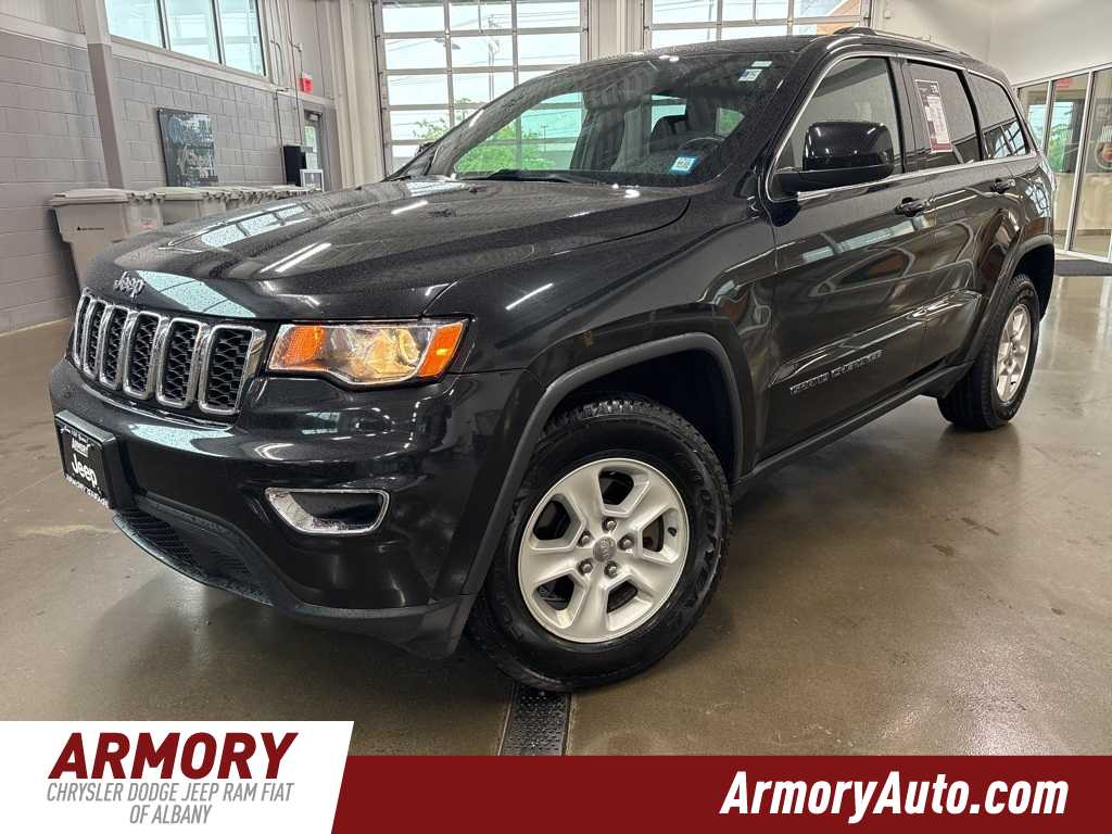 Thumbnail: 2017 Jeep Grand Cherokee - 1