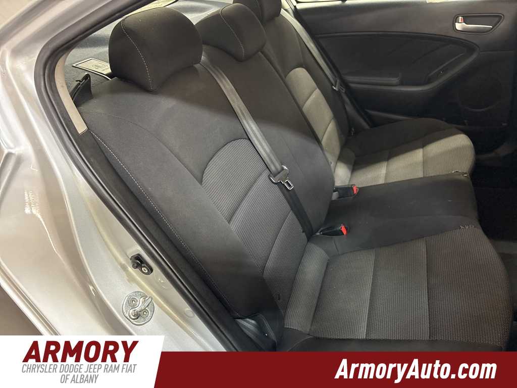 Thumbnail: 2018 Kia Forte - 27