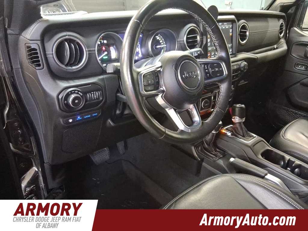 Thumbnail: 2022 Jeep Wrangler - 9