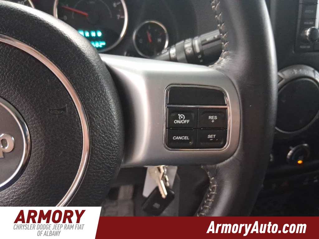Thumbnail: 2016 Jeep Wrangler - 15