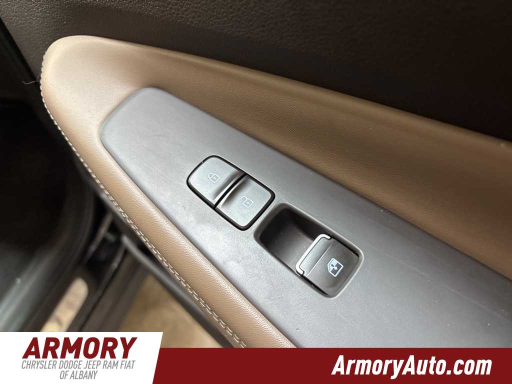 Thumbnail: 2023 Hyundai Santa Fe - 40