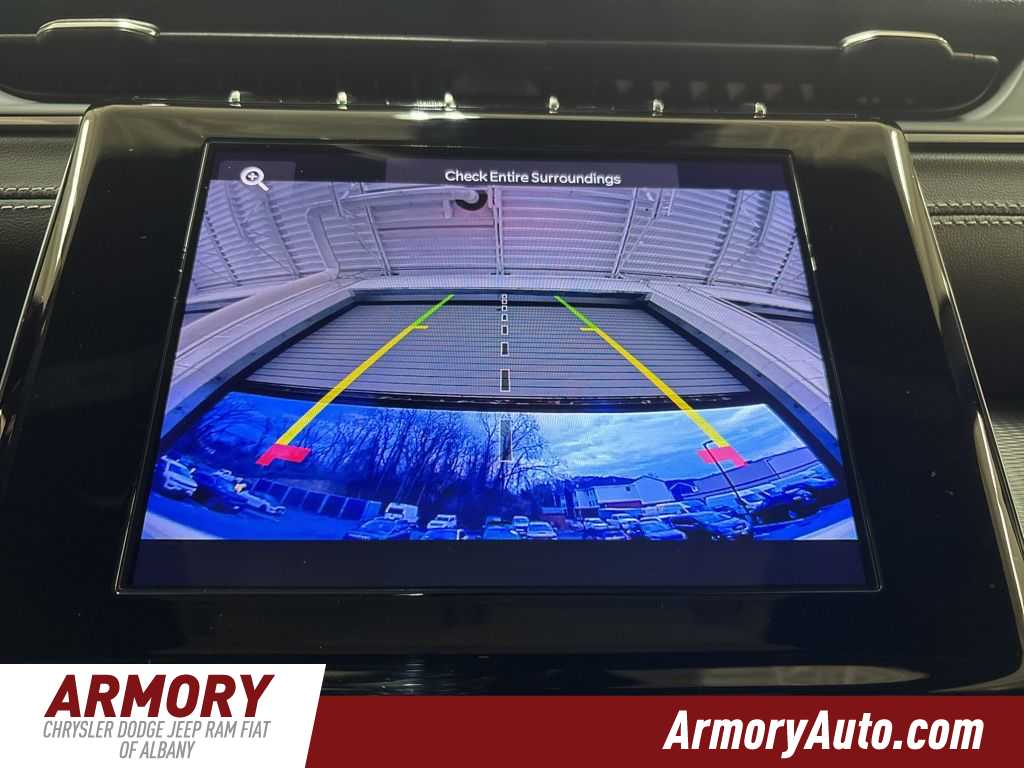 Thumbnail: 2025 Jeep Grand Cherokee - 18