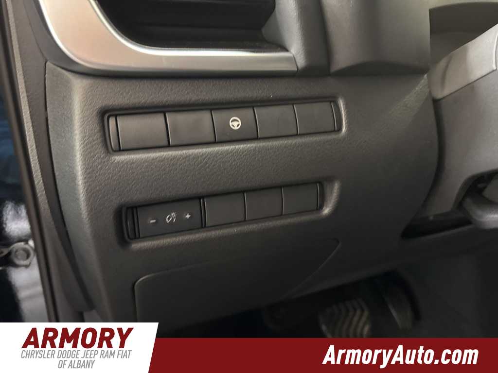 Thumbnail: 2022 Nissan Rogue - 12