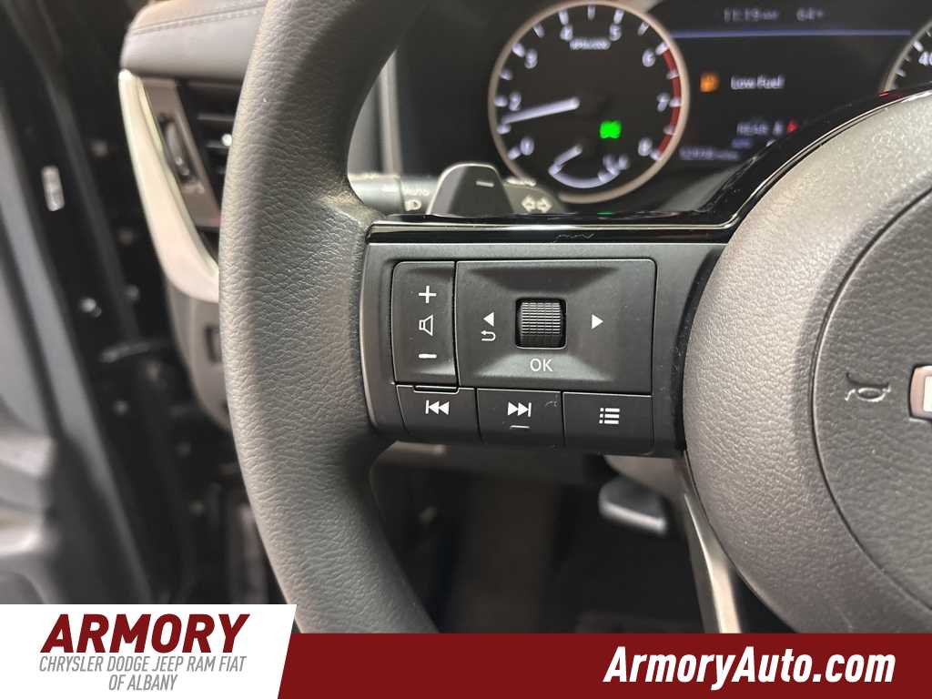 Thumbnail: 2022 Nissan Rogue - 14