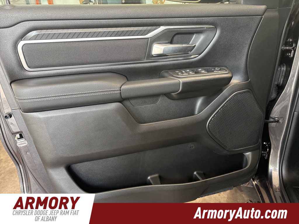 Thumbnail: 2026 RAM 1500 - 7