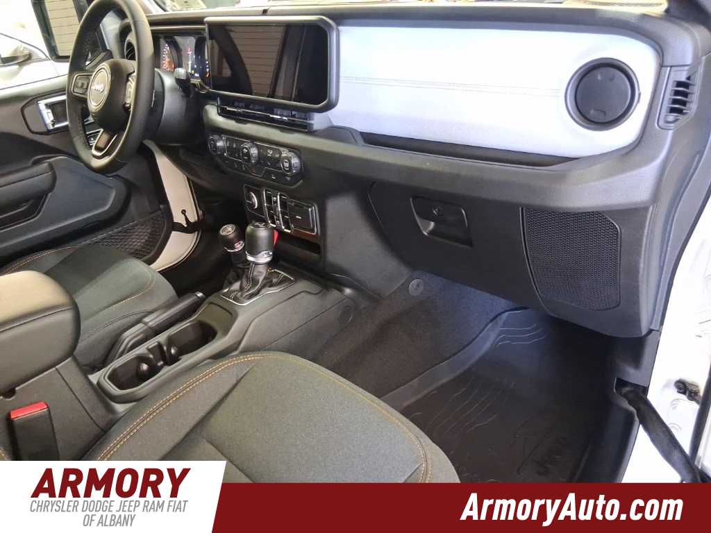 Thumbnail: 2025 Jeep Wrangler - 37