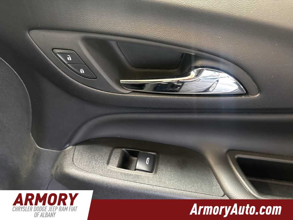 Thumbnail: 2024 Chevrolet Equinox - 38