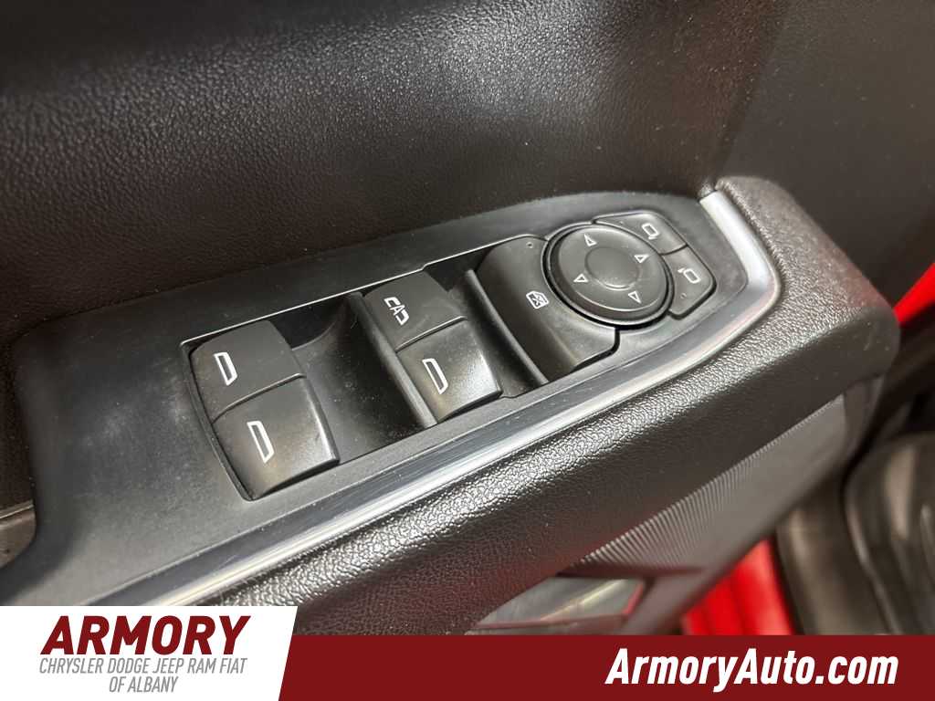 Thumbnail: 2023 Chevrolet Silverado 1500 - 8