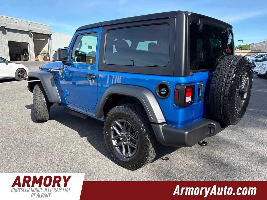Thumbnail: 2026 Jeep Wrangler - 6