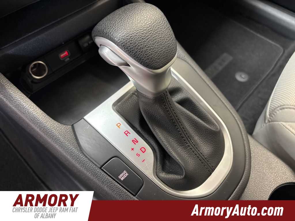 Thumbnail: 2023 Kia Forte - 20