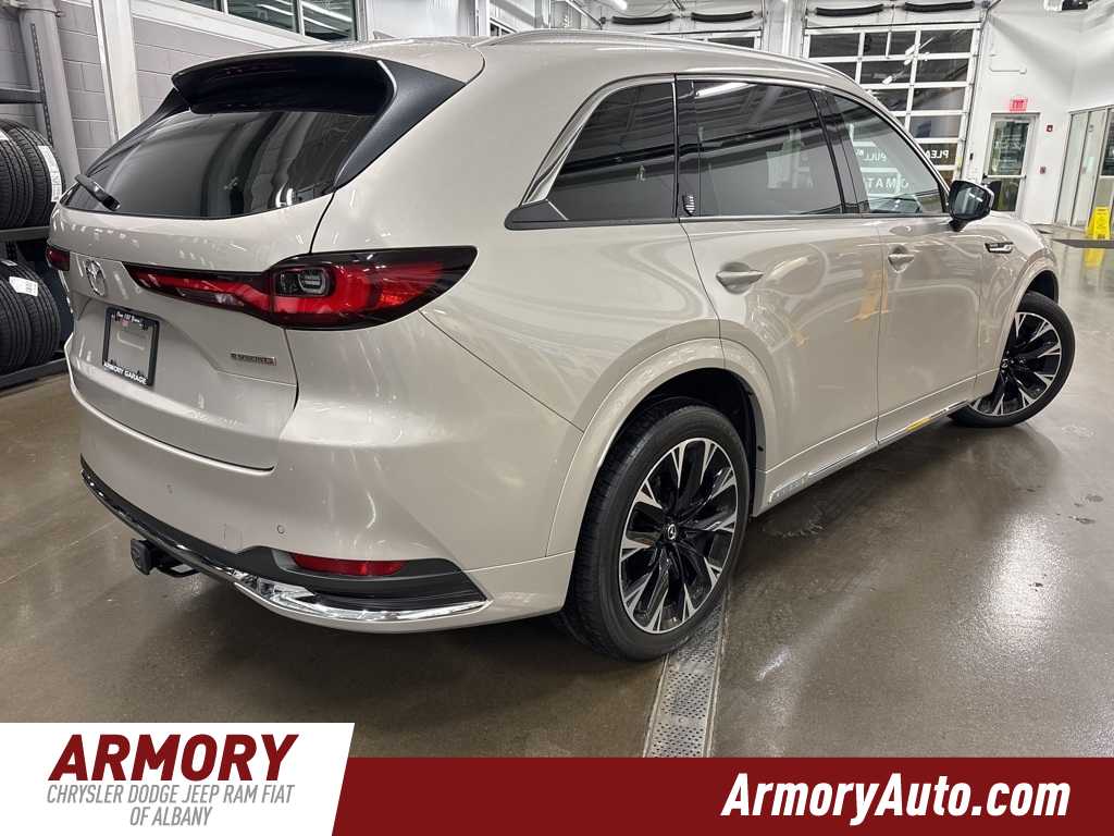 Thumbnail: 2024 Mazda CX-90 - 4