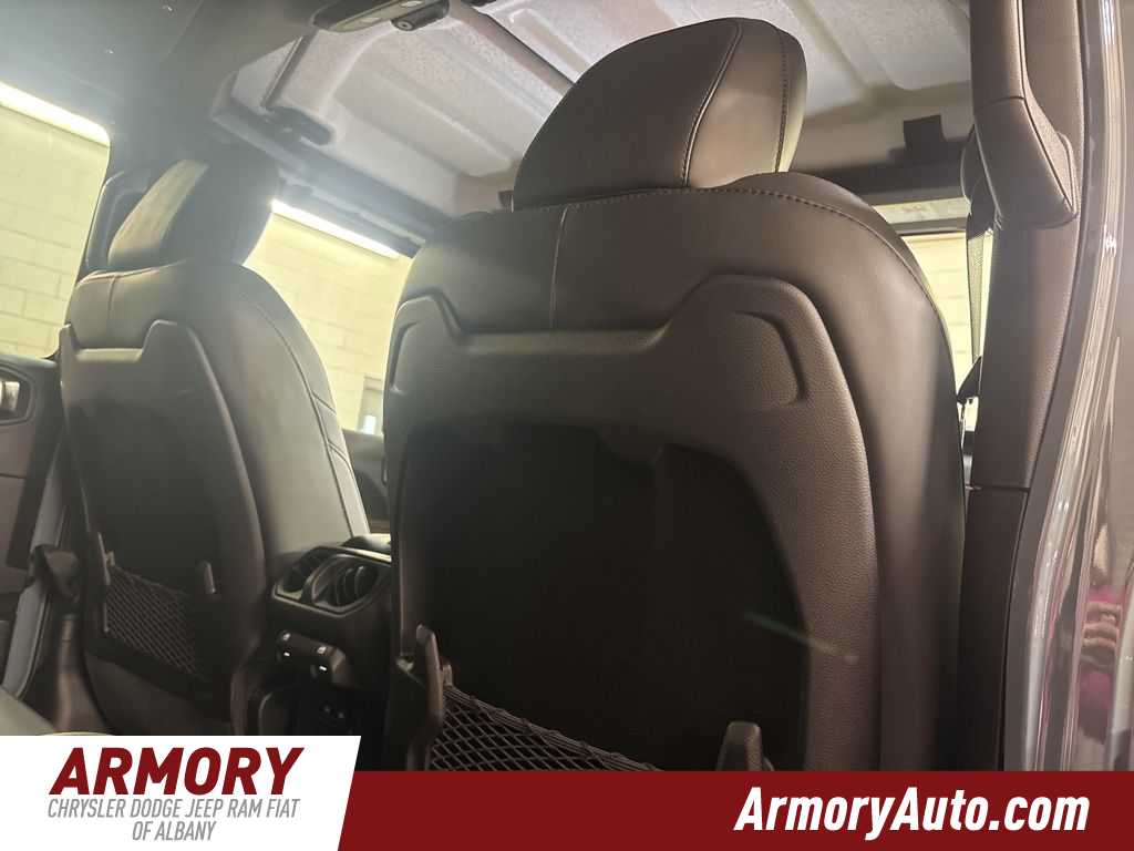 Thumbnail: 2026 Jeep Gladiator - 33