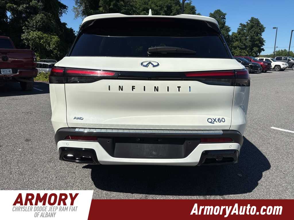 Thumbnail: 2023 INFINITI QX60 - 5