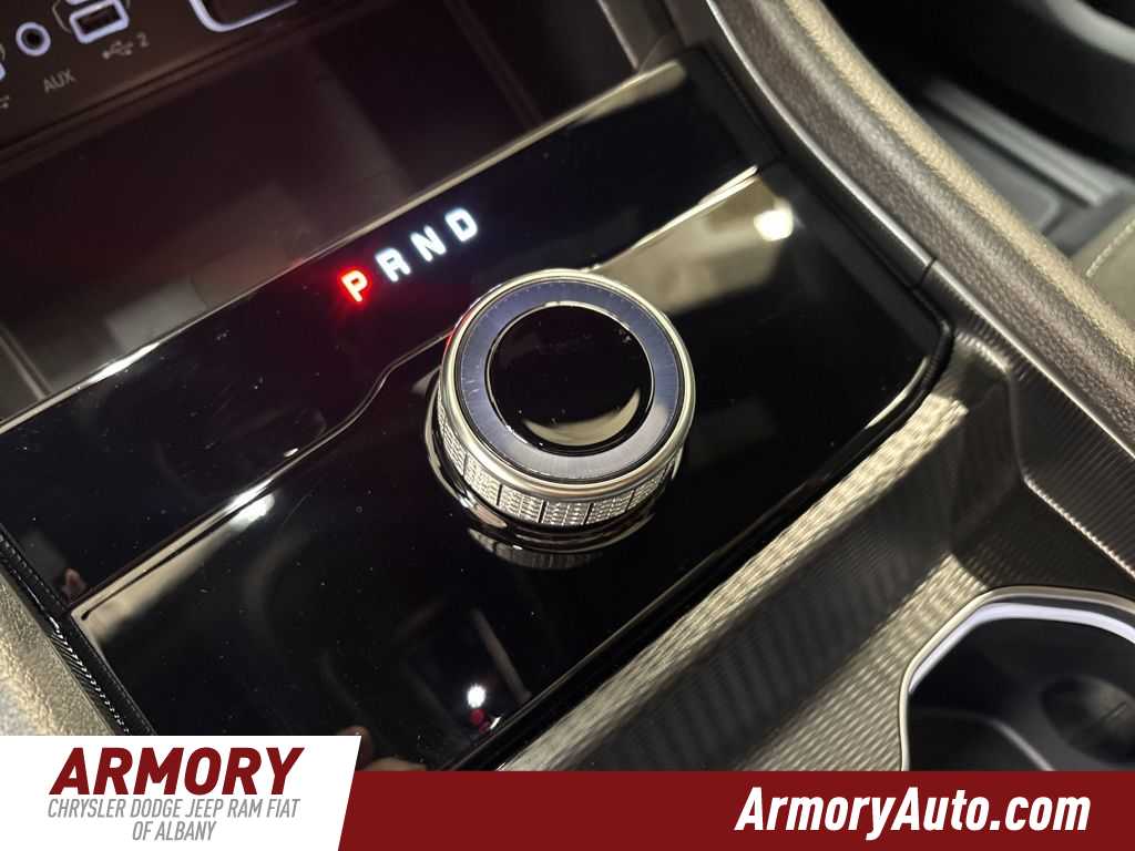 Thumbnail: 2025 Jeep Grand Cherokee - 19