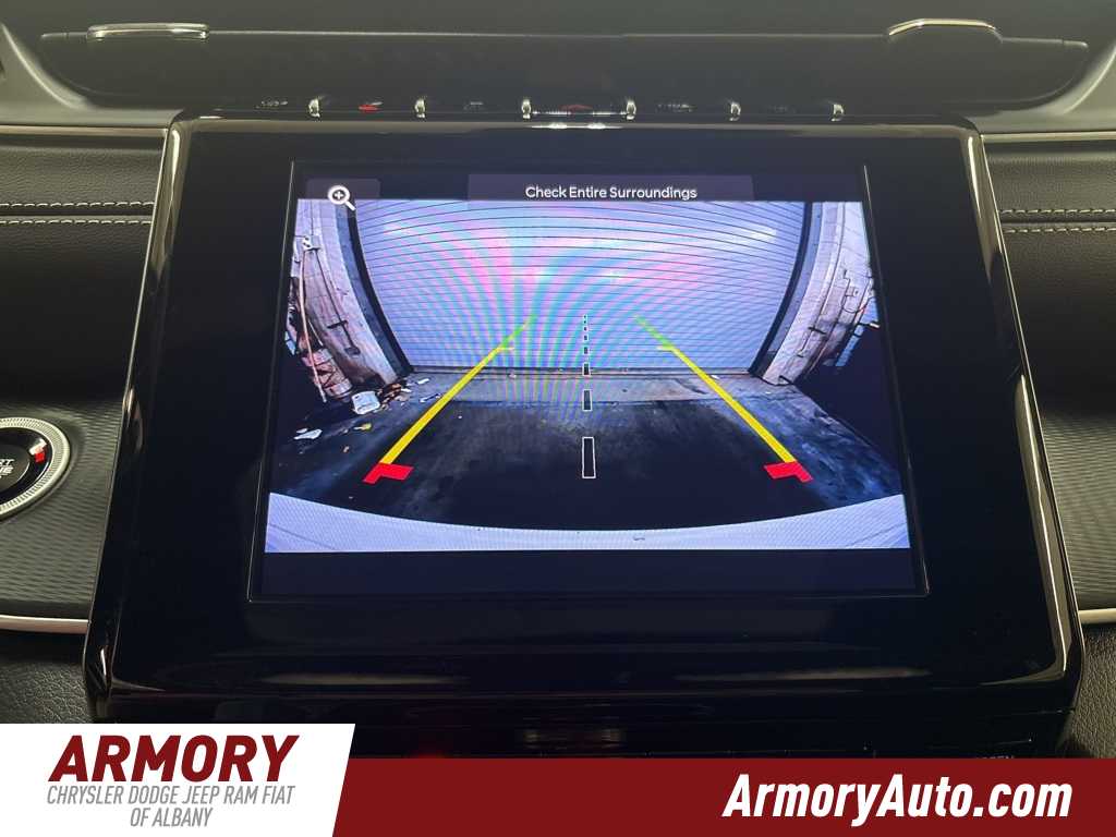 Thumbnail: 2025 Jeep Grand Cherokee - 17