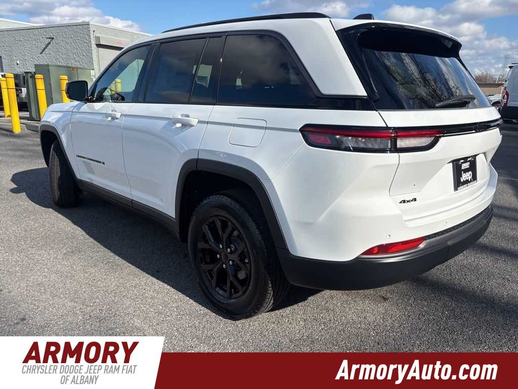 Thumbnail: 2026 Jeep Grand Cherokee - 6