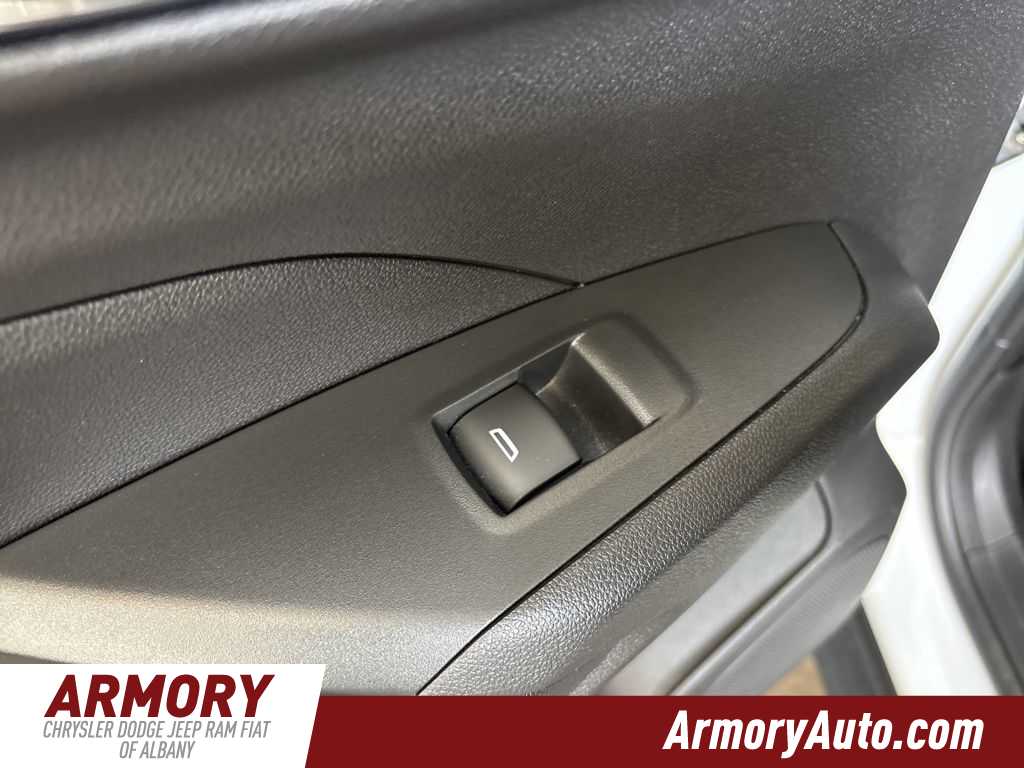 Thumbnail: 2025 Chevrolet Trax - 26