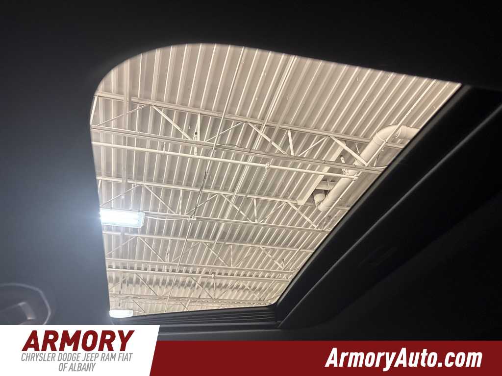 Thumbnail: 2025 Jeep Grand Cherokee L - 20