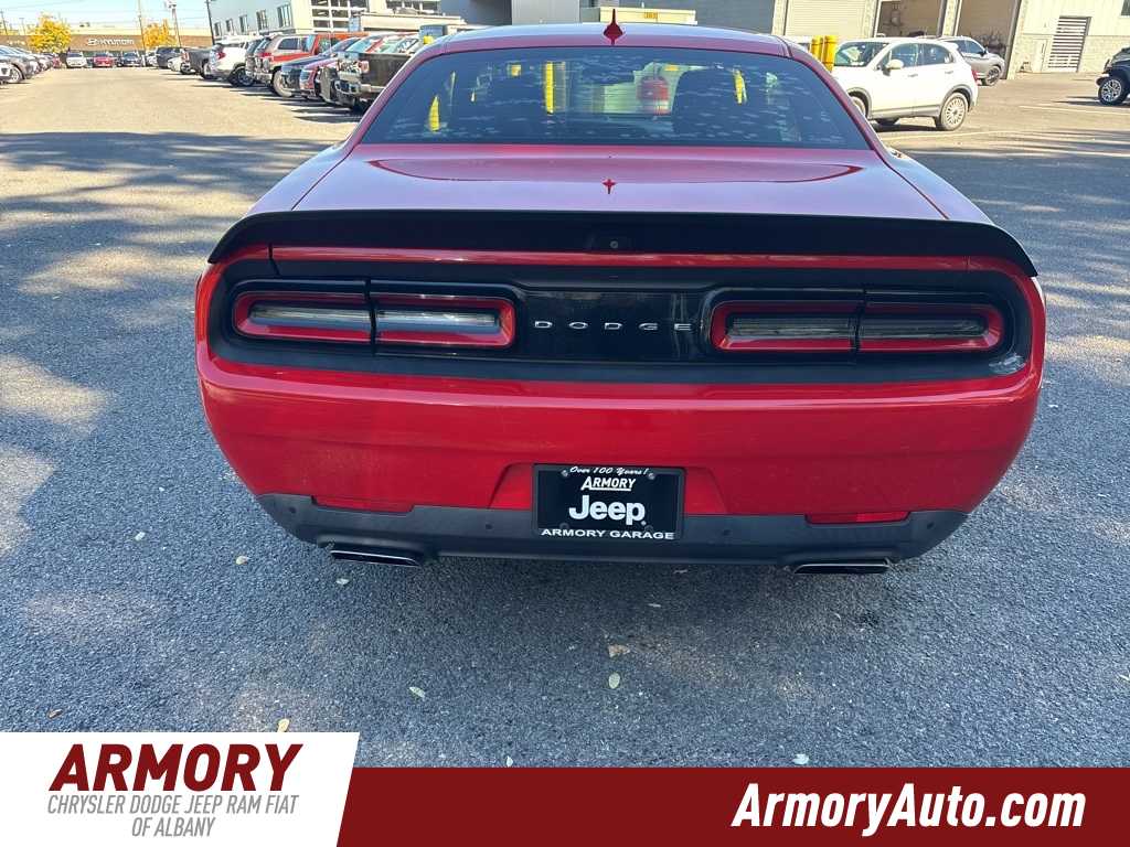 Thumbnail: 2017 Dodge Challenger - 5