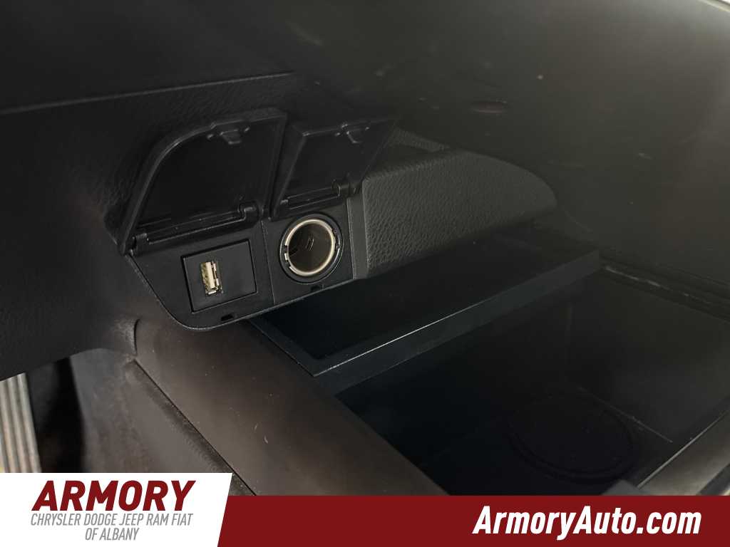 Thumbnail: 2023 Toyota Camry - 23