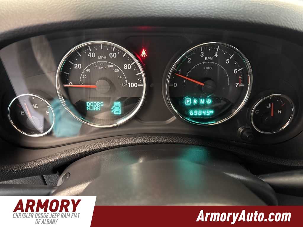 Thumbnail: 2018 Jeep Wrangler - 14