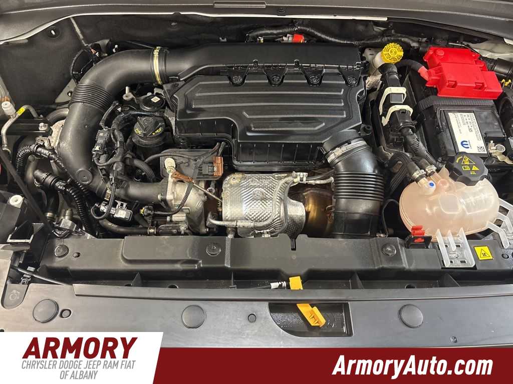 Thumbnail: 2023 Jeep Renegade - 36