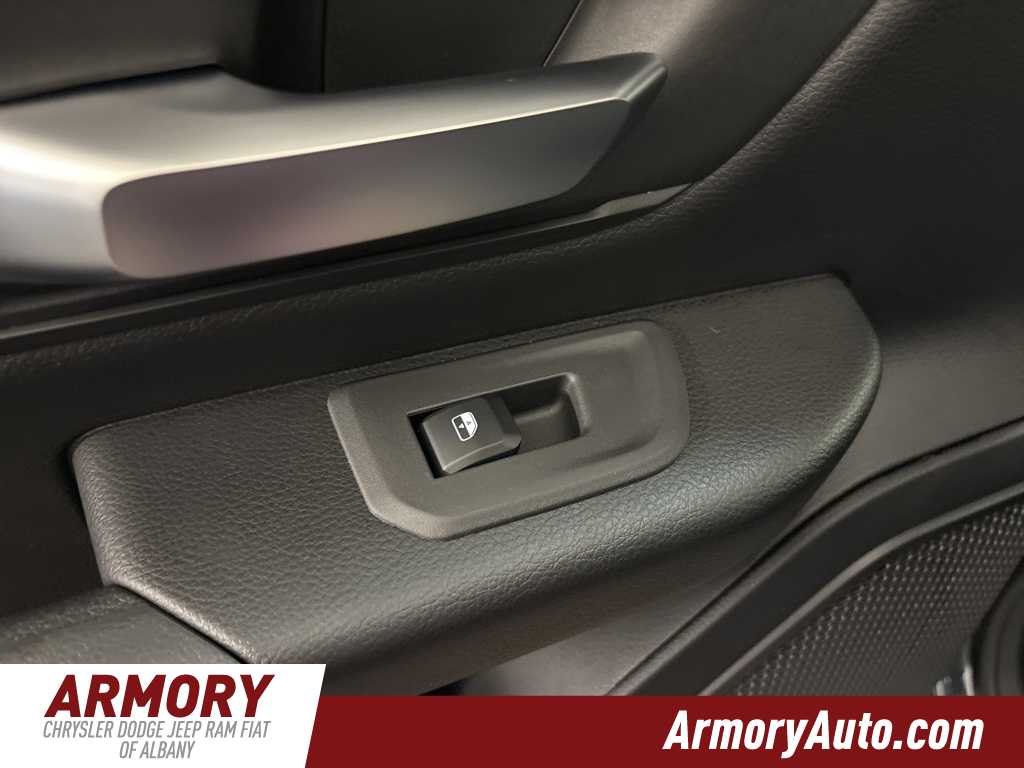 Thumbnail: 2026 RAM 1500 - 22