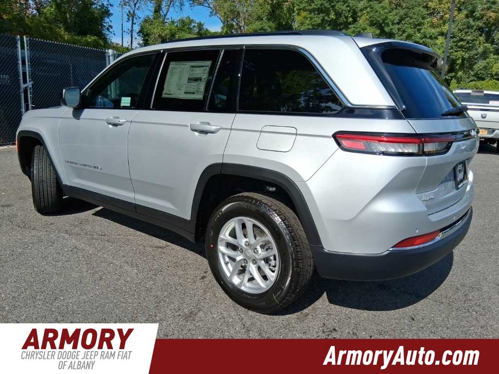 Thumbnail: 2025 Jeep Grand Cherokee - 6