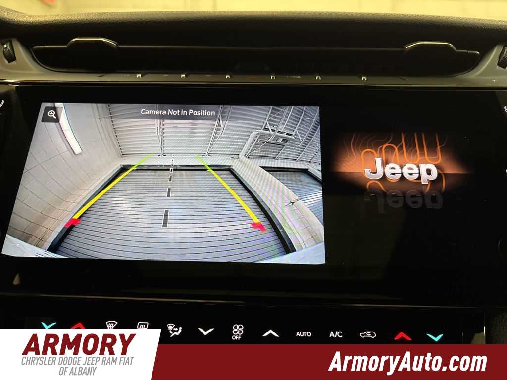 Thumbnail: 2026 Jeep Grand Cherokee - 21