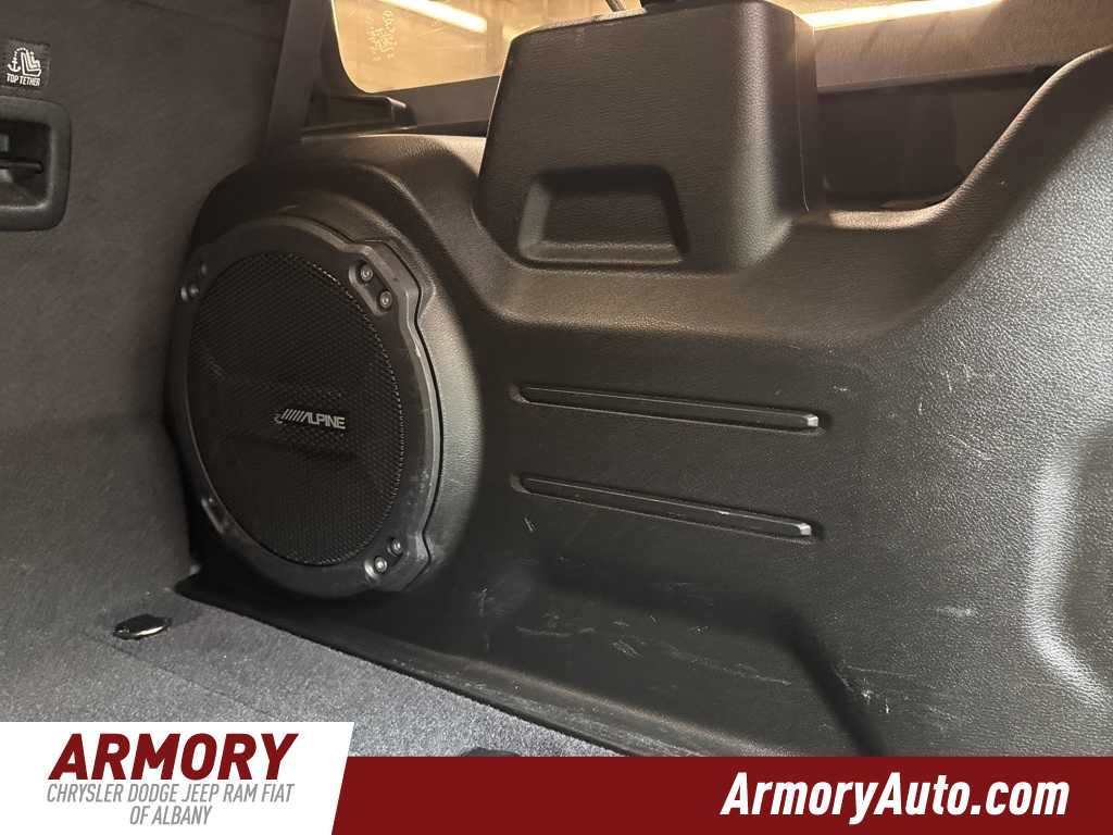 Thumbnail: 2022 Jeep Wrangler - 31