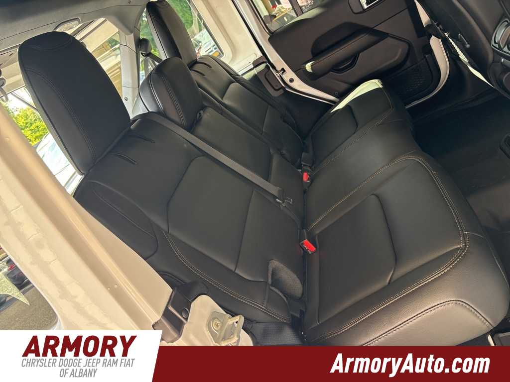 Thumbnail: 2025 Jeep Wrangler - 28