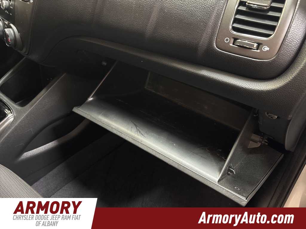 Thumbnail: 2018 Kia Forte - 34