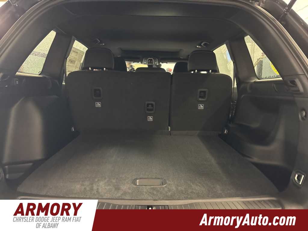 Thumbnail: 2025 Jeep Grand Cherokee - 24