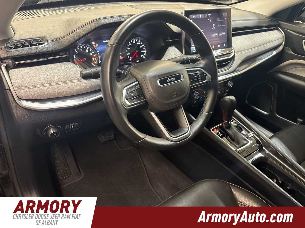 Thumbnail: 2022 Jeep Compass - 9