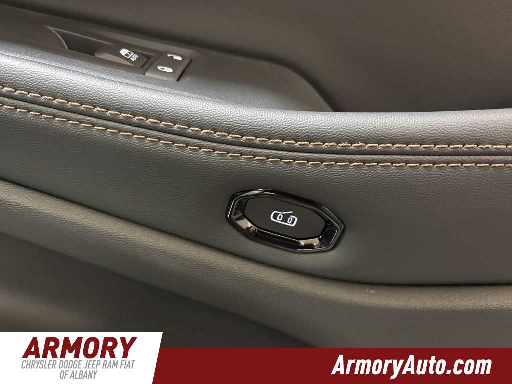 Thumbnail: 2026 Jeep Cherokee - 39