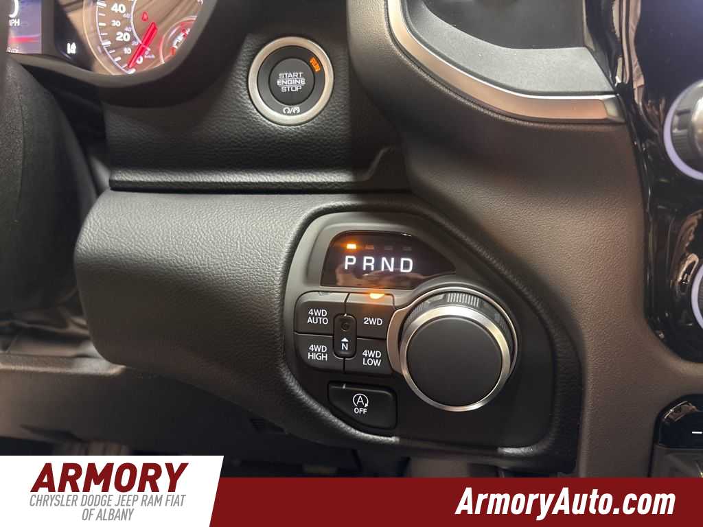 Thumbnail: 2026 RAM 1500 - 19